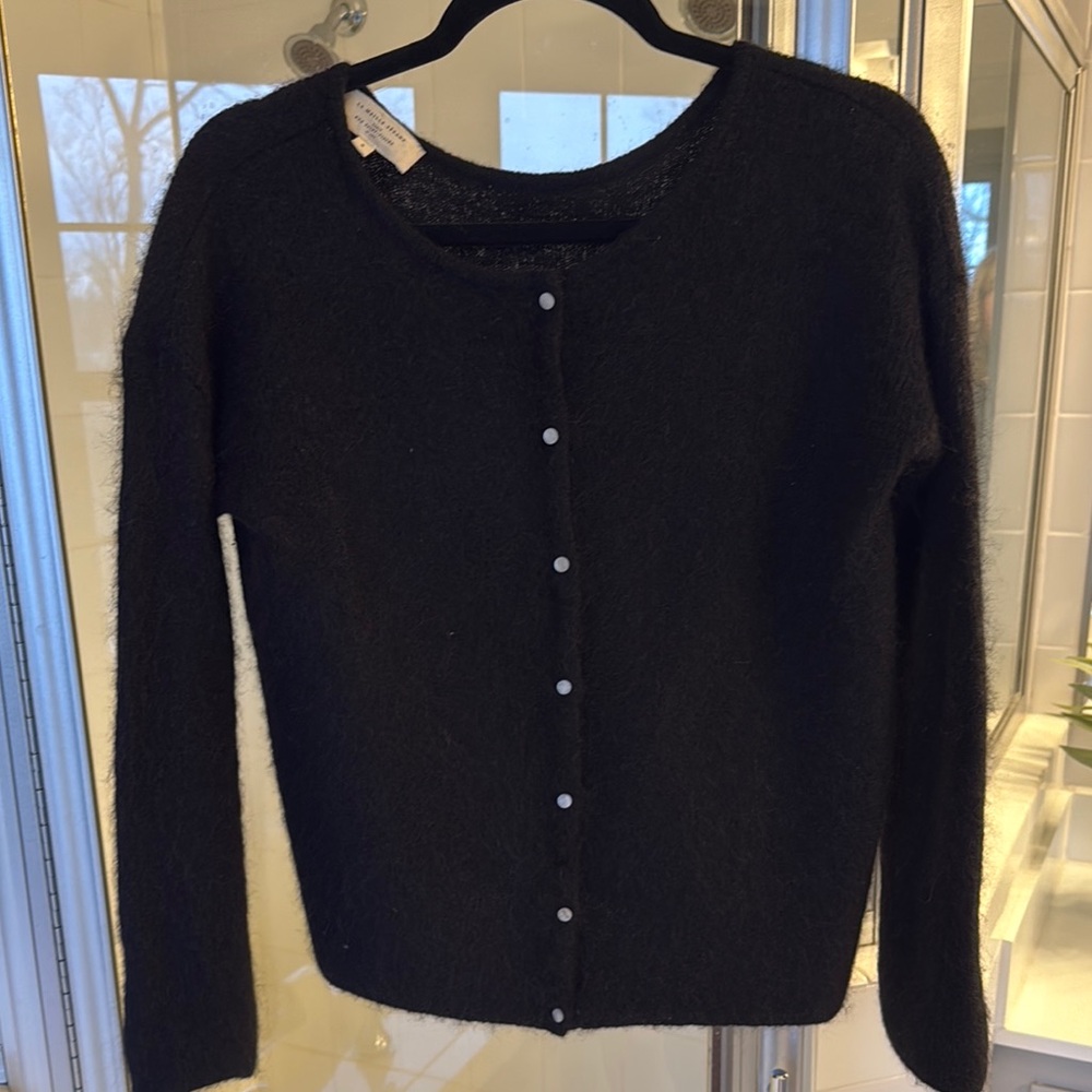 Sezane Black Cardigan Sweater with Long Sleeves and Fitted Silhouette